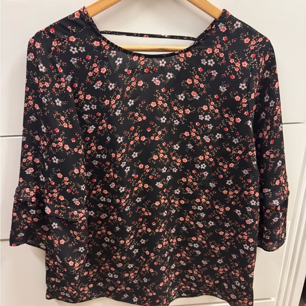 DR 2 women’s blouse floral - Medium